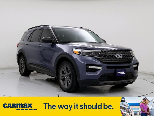 2021 ford explorer xlt