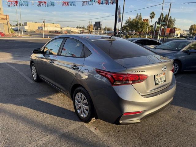 2020 hyundai accent se