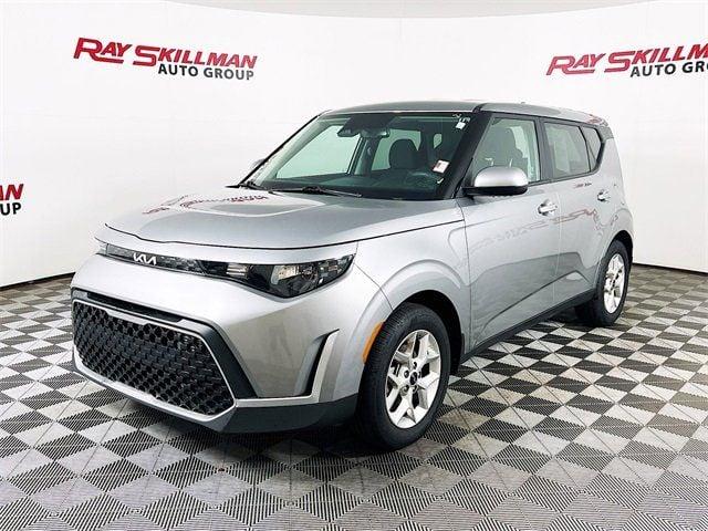 2023 kia soul s in indianapolis, indiana