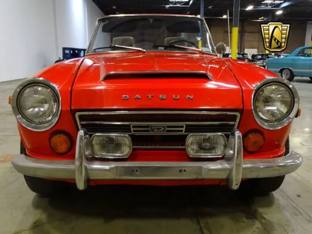 1970 datsun 2000 0 red convertible 2.0 ltr i4 5 speed manuel