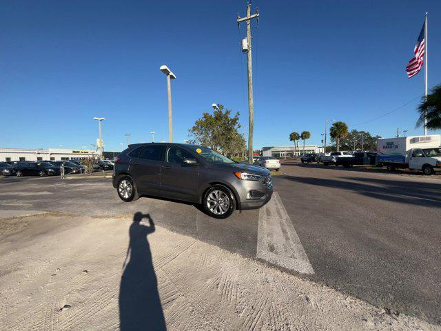 2022 ford edge titanium
