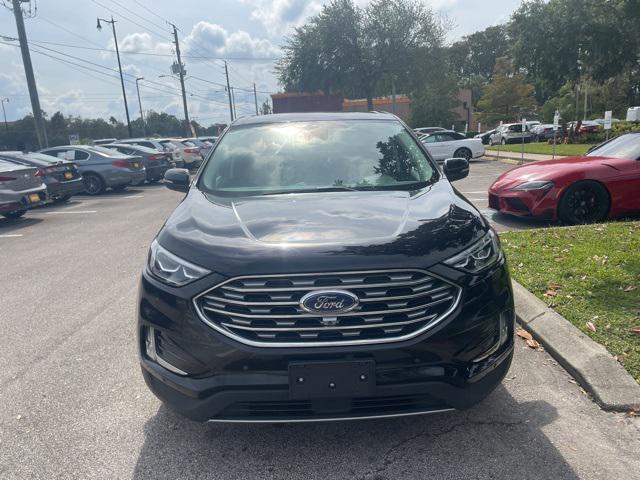 2022 ford edge titanium