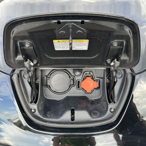 2015 nissan leaf sl