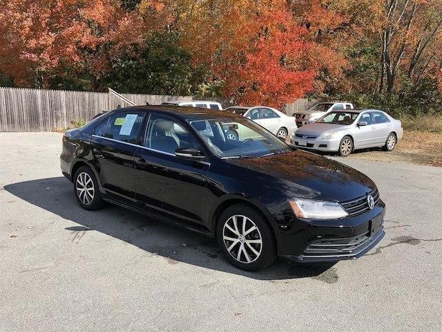 2017 volkswagen jetta 1.4t se 1.4t se 4dr sedan 6a for sale in horseneck beach, massachusetts