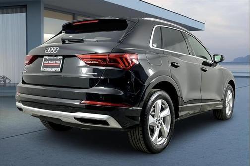 2022 audi q3