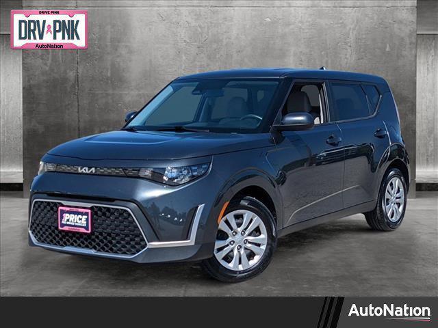 2023 kia soul lx