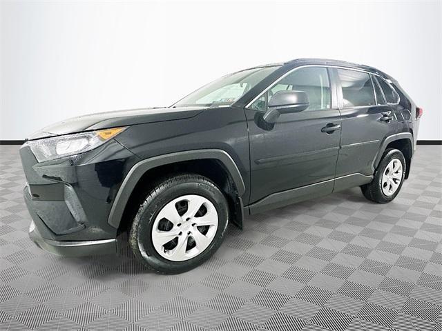 2019 toyota rav4 le