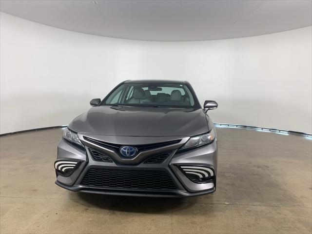 2023 toyota camry se