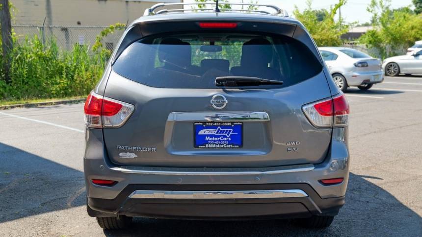 2015 nissan pathfinder sv