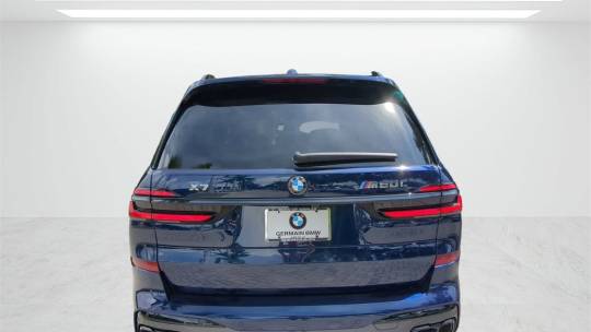 2025 BMW X7