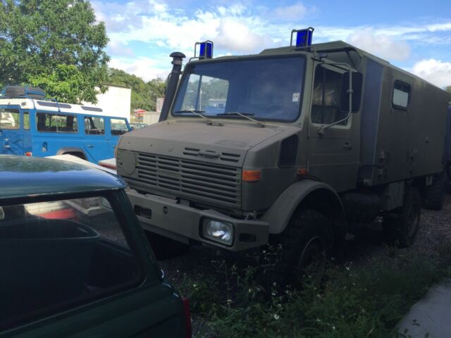 mercedes benz unimog 1300l