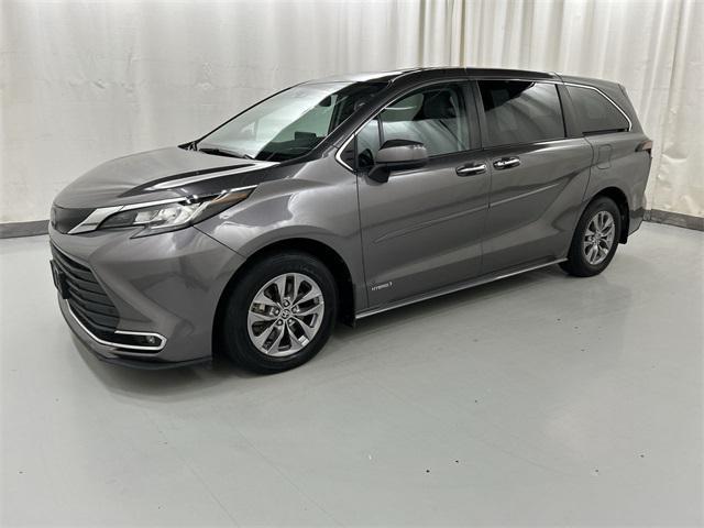 2021 toyota sienna xle 7 passenger