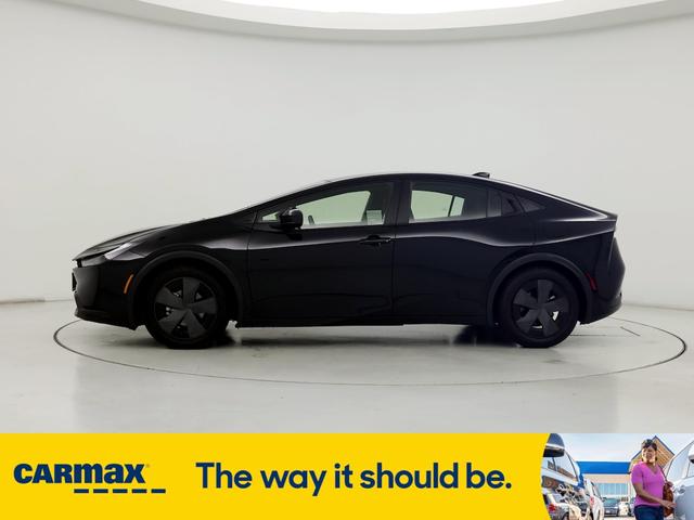 2023 toyota prius le