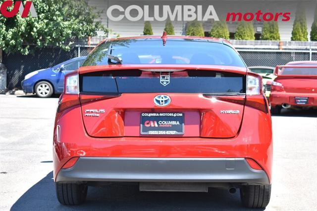2022 toyota prius le