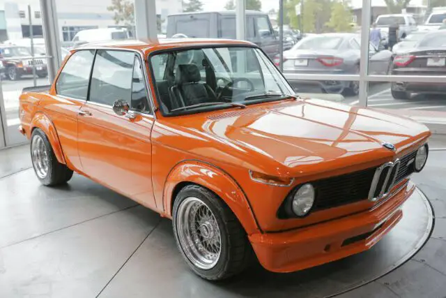 1976 m2 used