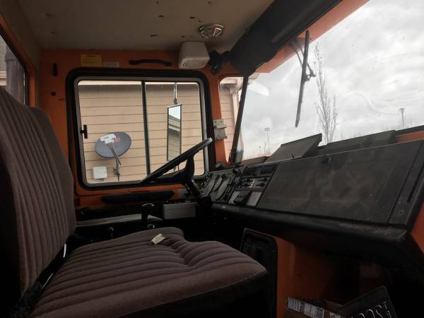 1986 mercedes unimog
