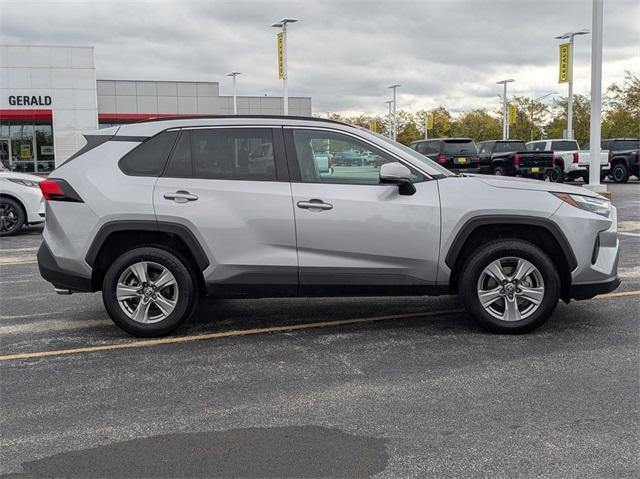 2023 toyota rav4 xle