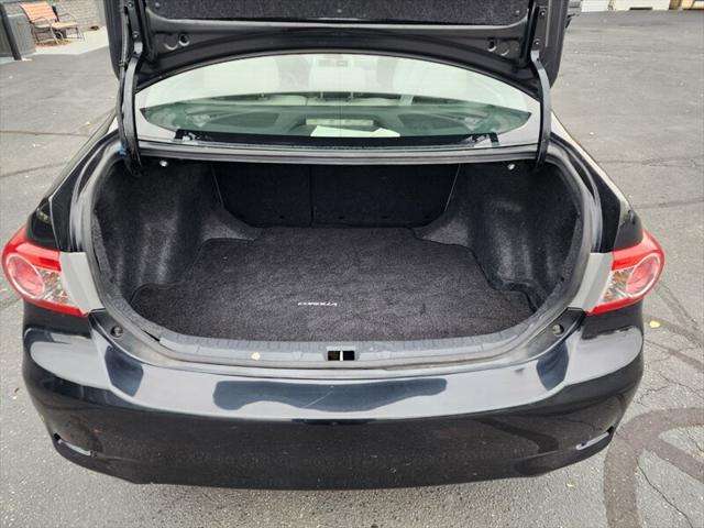 2012 toyota corolla le