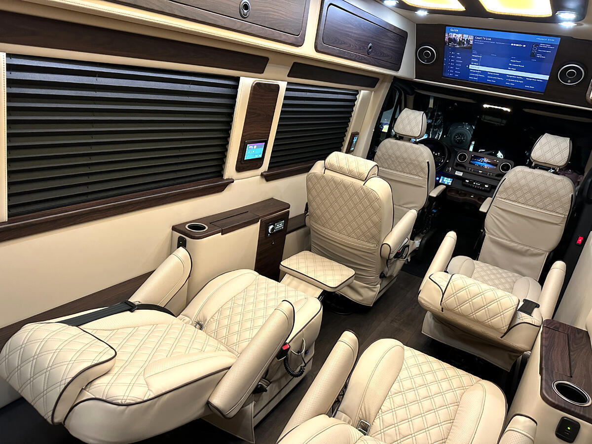 2024 mercedes-benz sprinter 2500 pass. van high roof 170-in. wb