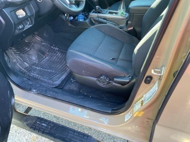 2018 toyota tacoma sr5