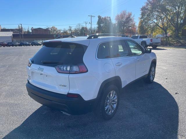 2022 jeep cherokee latitude lux
