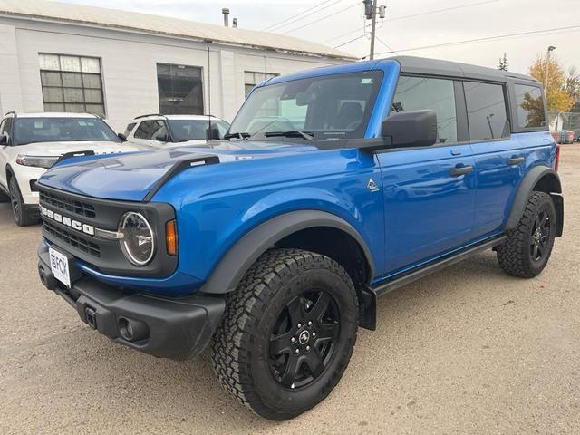 2023 ford bronco black diamond