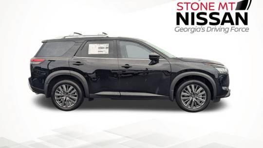2024 Nissan Pathfinder sl premium package