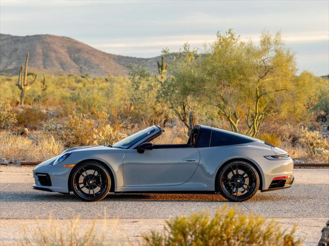 2023 porsche 911 targa 4 gts