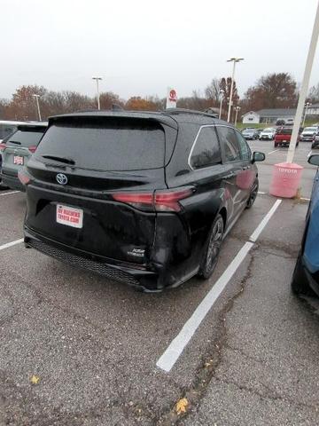 2022 toyota sienna xse 7 passenger