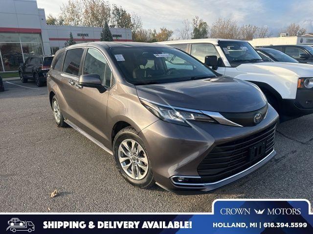 2021 toyota sienna xle