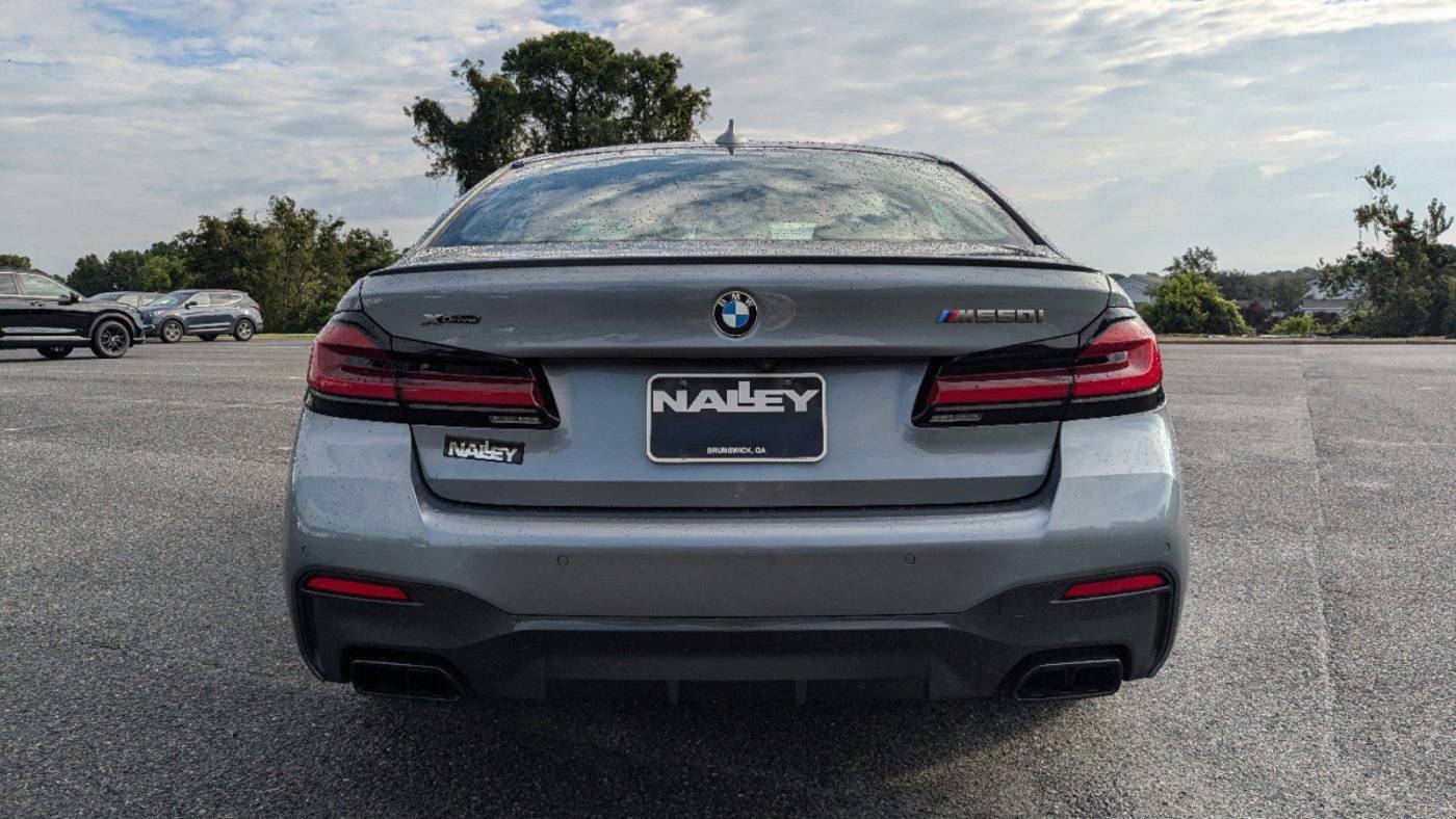 2021 bmw 5 series m550i xdrive