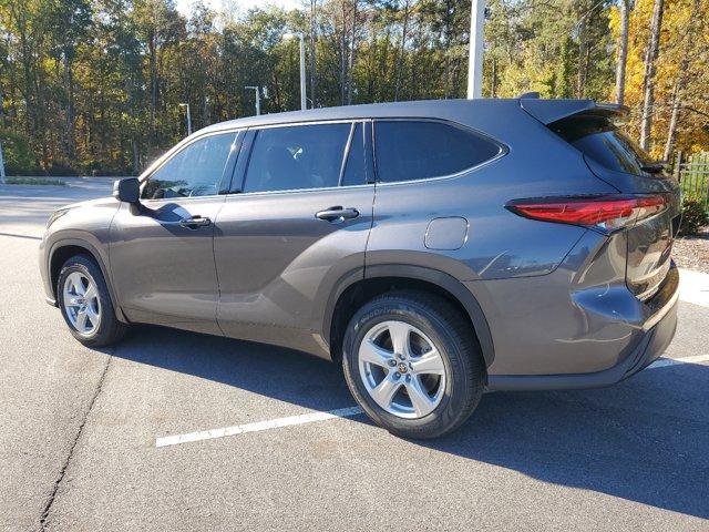 2022 toyota highlander l