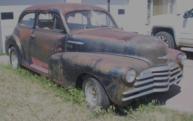 1947 chevrolet 2 door sedan with camaro drivetrain & suspension