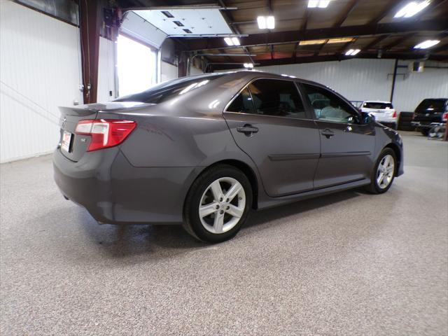 2014 toyota camry se