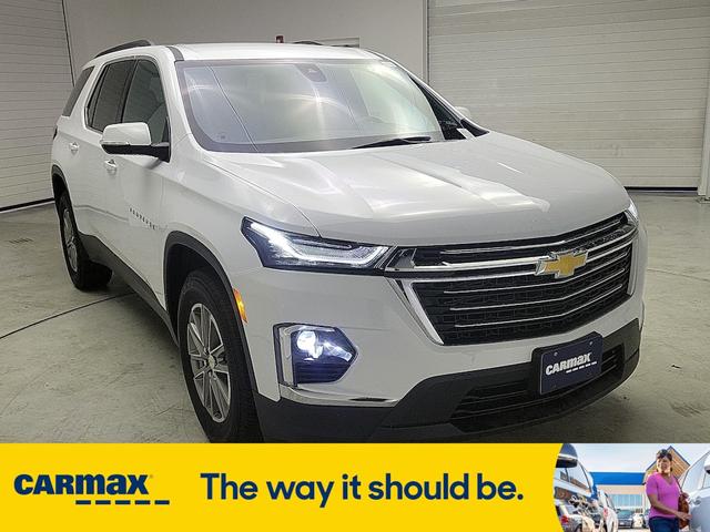 2023 chevrolet traverse lt cloth