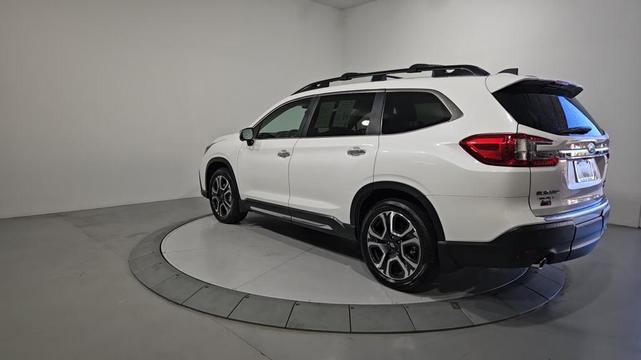 2023 subaru ascent touring 7-passenger