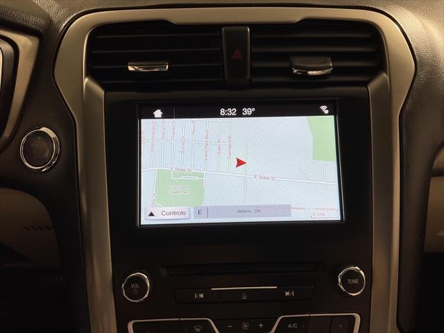2017 ford fusion se