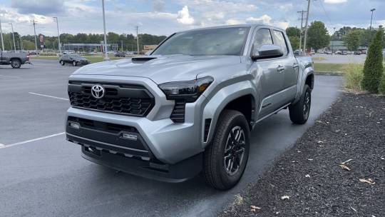 2024 Toyota Tacoma trd sport