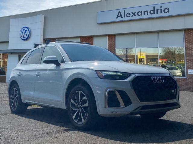 2022 audi q5 45 s line premium plus