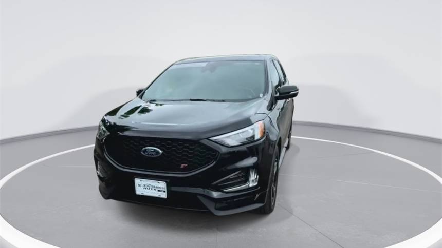 2022 ford edge st