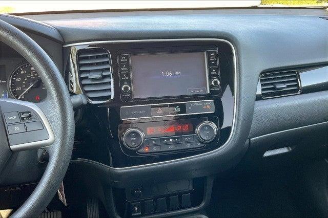 2019 mitsubishi outlander es