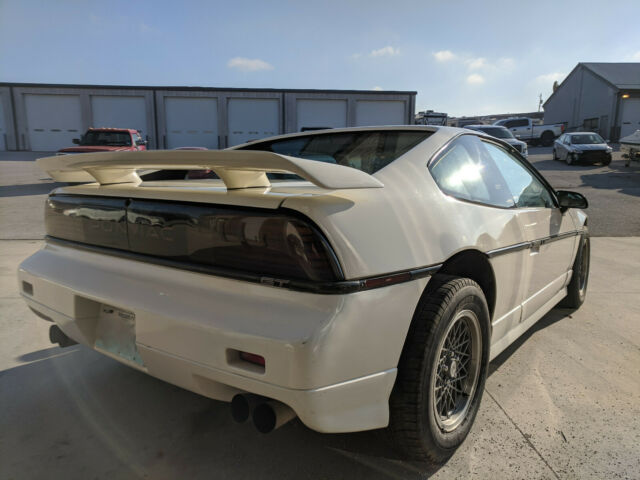 1986 fiero gt fastback v6 getrag manual ~50k/mi