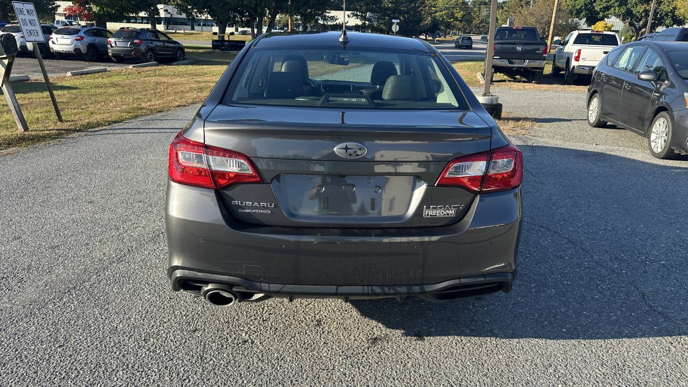 2019 subaru legacy 2.5i limited