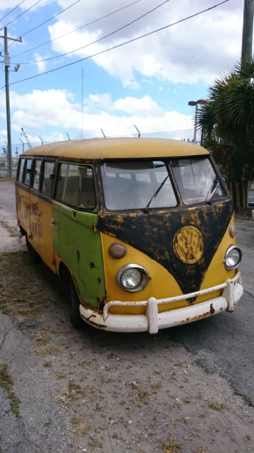 1974-volkswagen-bus-vanagon - split 15 window - very rare