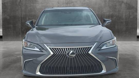 2019 Lexus ES