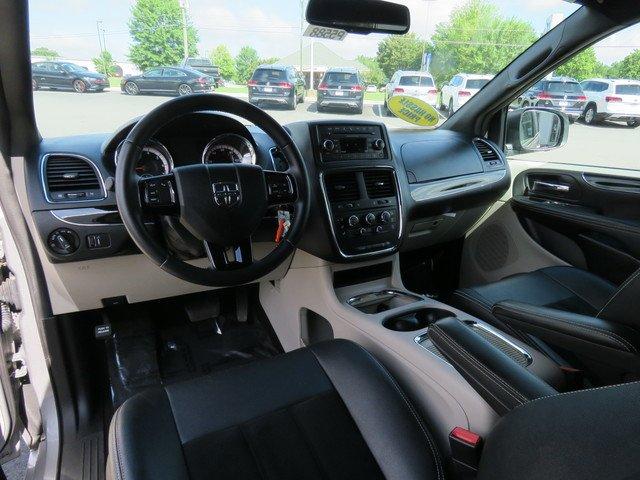 used 2017 dodge grand caravan sxt spartanburg, sc 29301 for sale in spartanburg, south carolina