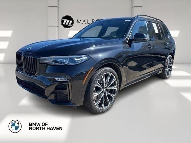 2021 bmw x7 m50i