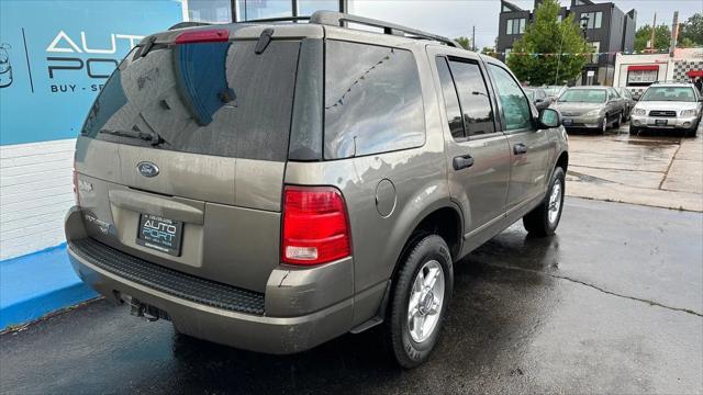 2004 ford explorer xlt