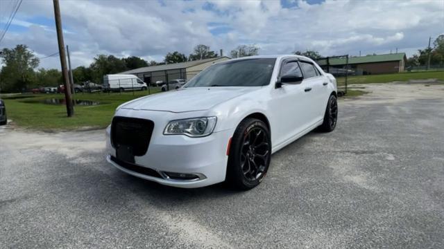 2018 chrysler 300 limited