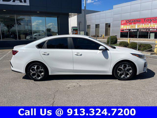 2021 kia forte lxs